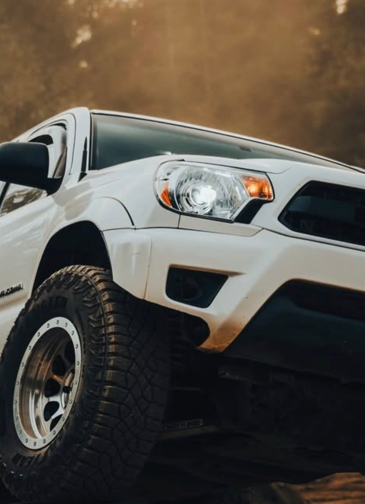 How to Aim Your Headlights After Installing a Lift Kit - Desert Wolf Retrofits