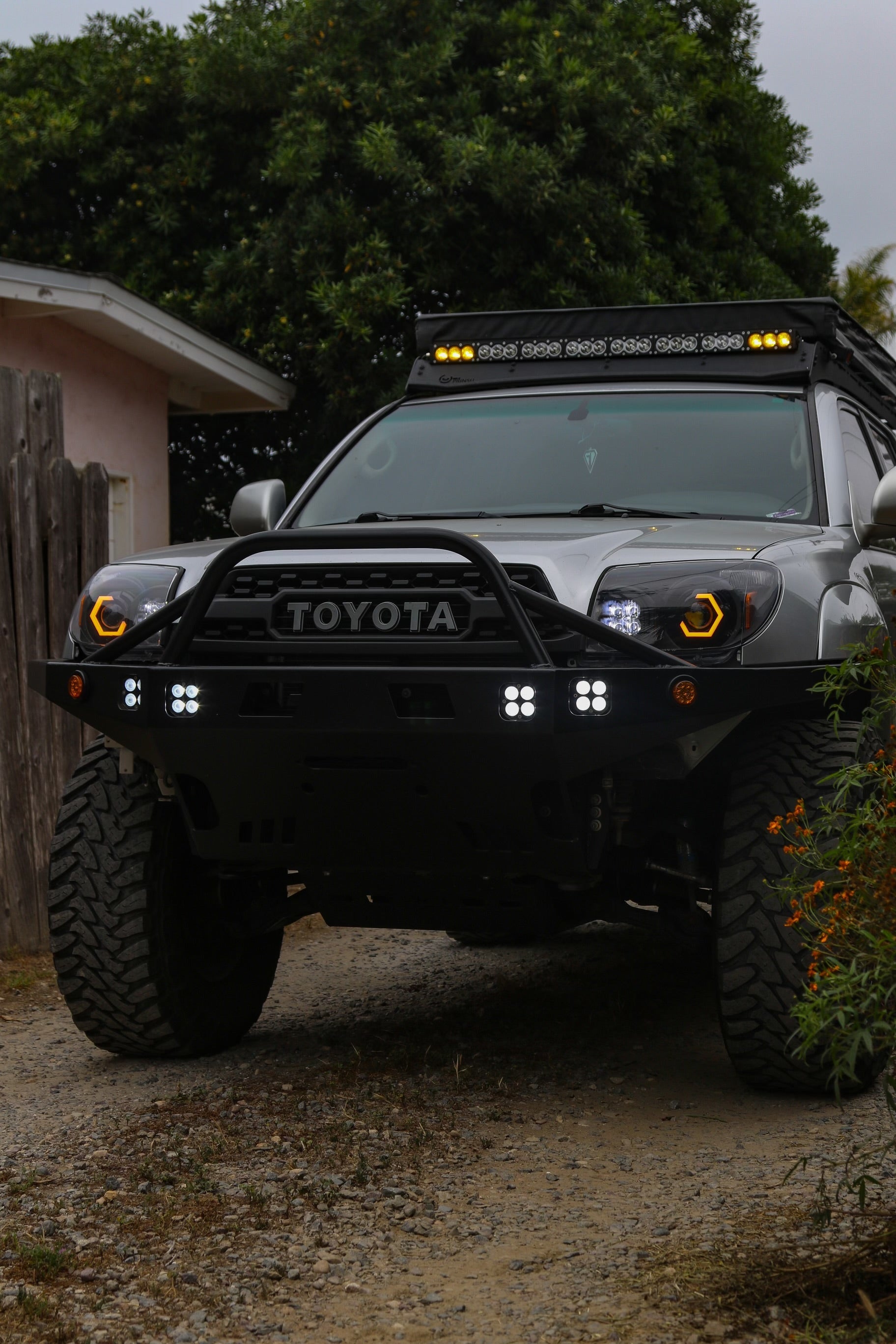2003-2005 Toyota 4Runner | | Desert Wolf Retrofits