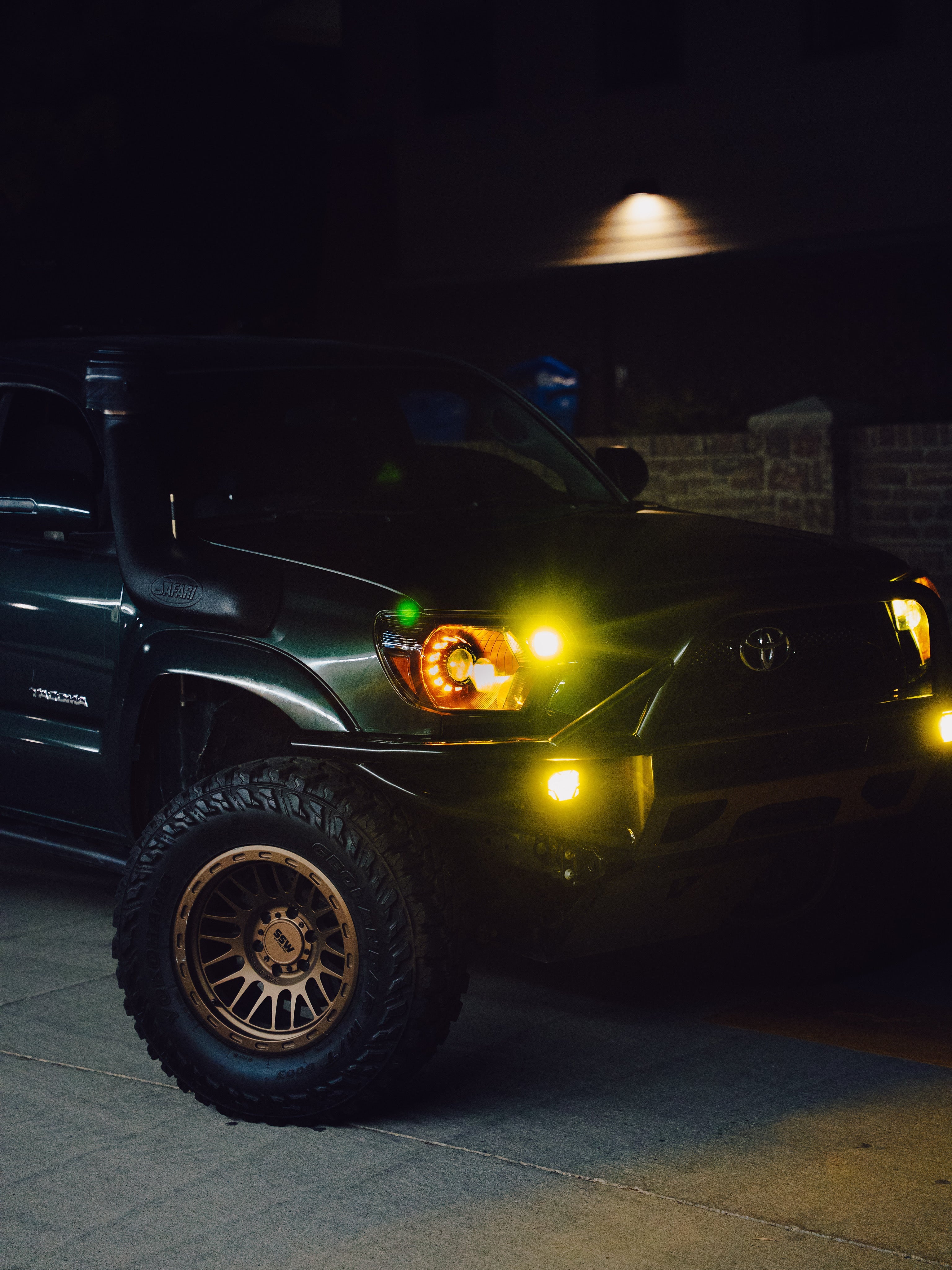 2012-2015 Toyota Tacoma | | Desert Wolf Retrofits