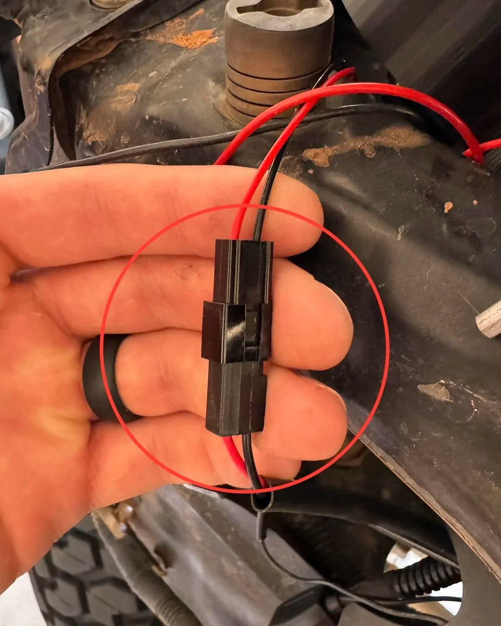 Connecting the high beam plugs